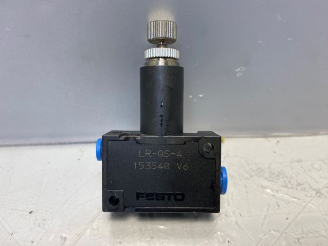 Festo Kompaktzylinder ADVUL-20-50-P-A und Druckregelventil LR-QS-4 / 156865, 153540