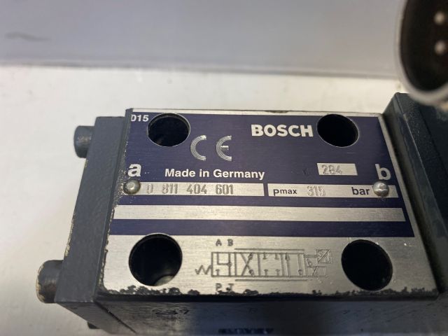 BOSCH Regelventil NG6 / 0 811 404 601 / 10007024