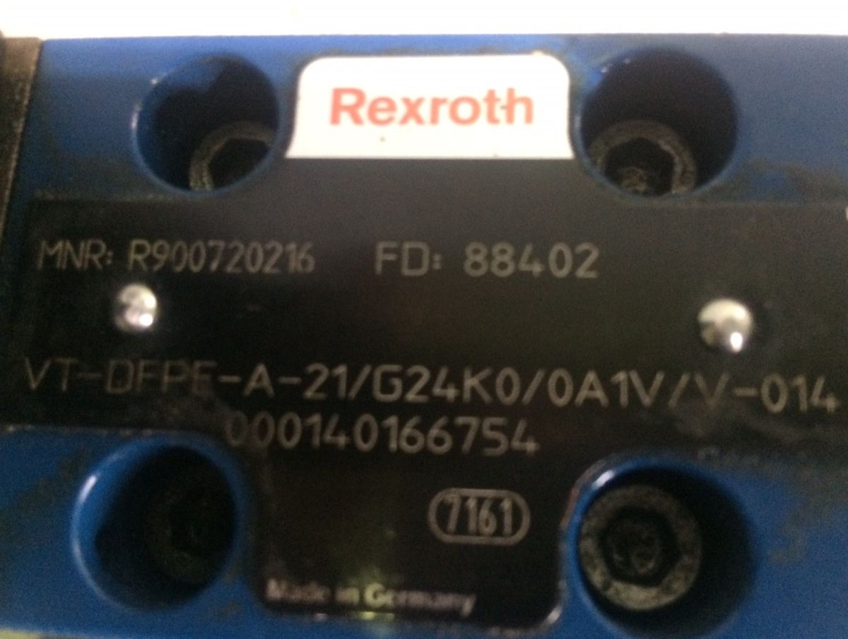 Mannesmann Rexroth Pumpe AKP 45 R, A10VS045DFE1, R900904689 / R900720216